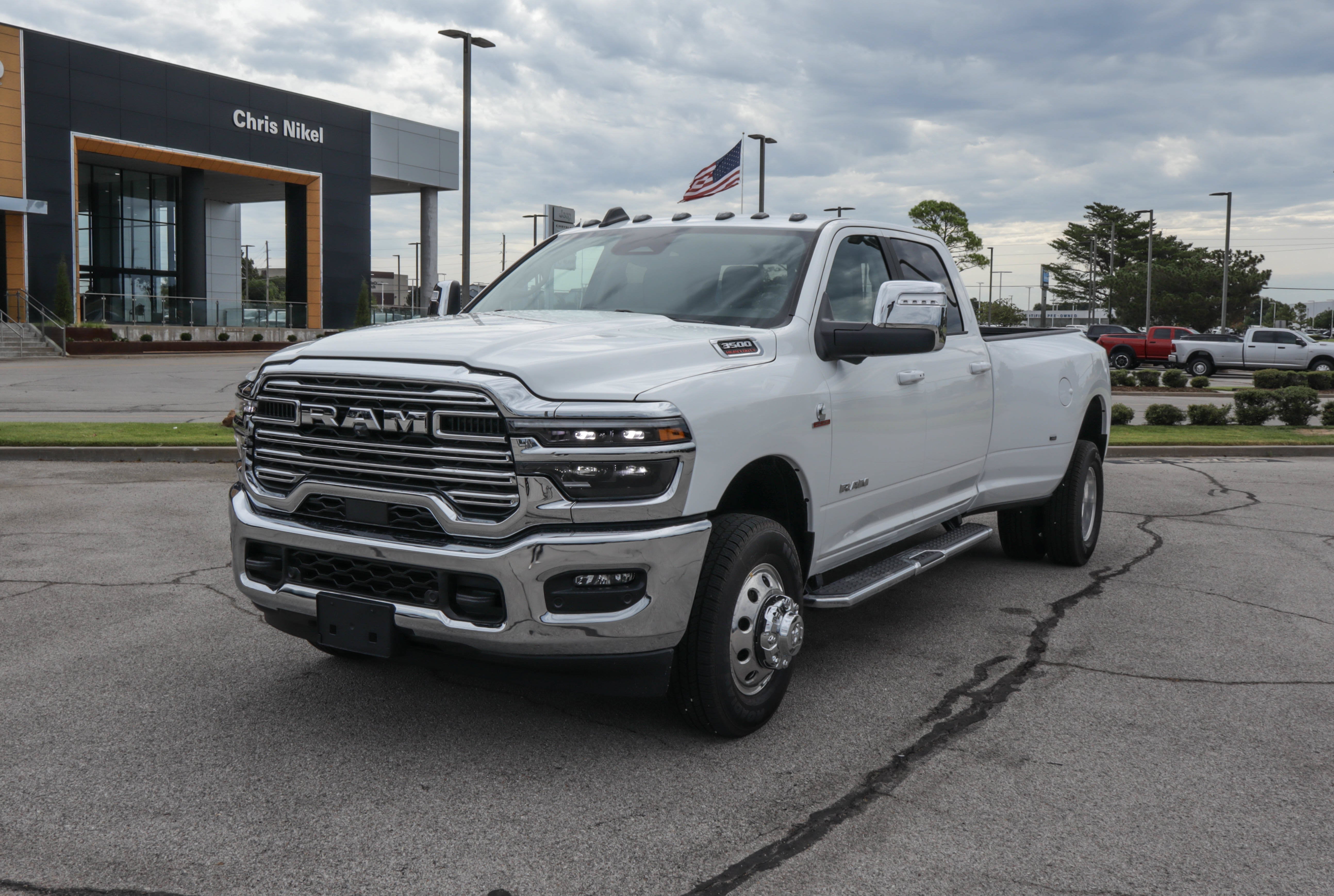 2027 RAM 3500 Laramie 4x4 Crew Cab 8' Box