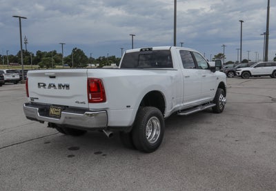 2027 RAM 3500 Laramie 4x4 Crew Cab 8' Box