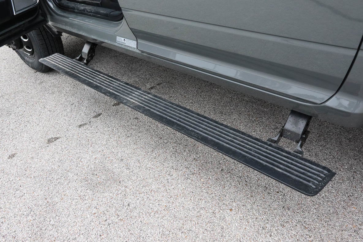 2026 RAM 3500 Laramie 4x4 Crew Cab 8' Box