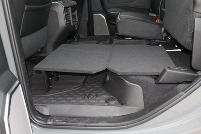 2026 RAM 3500 Laramie 4x4 Crew Cab 8' Box