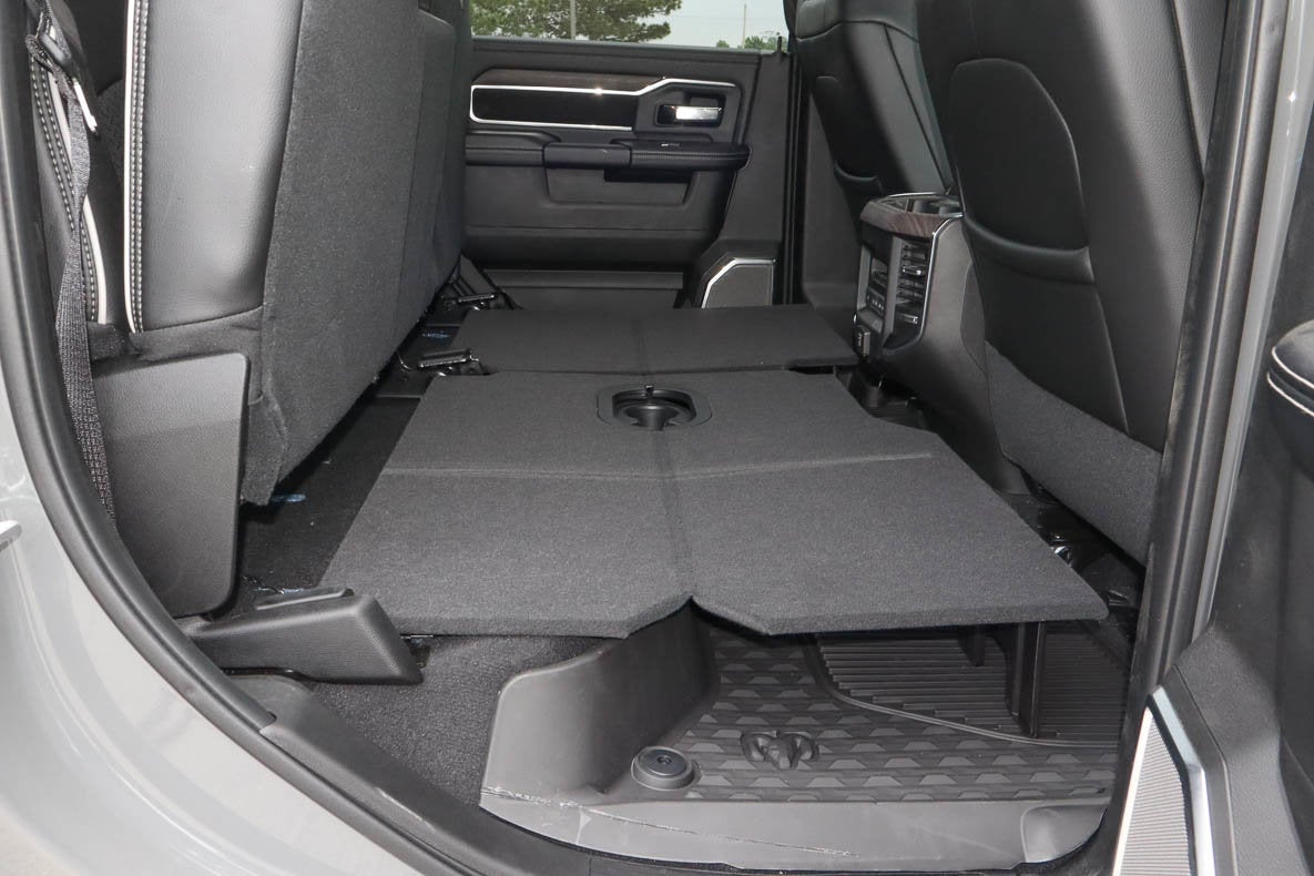 2026 RAM 3500 Laramie 4x4 Crew Cab 8' Box