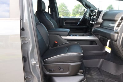 2026 RAM 3500 Laramie 4x4 Mega Cab 6'4 Box