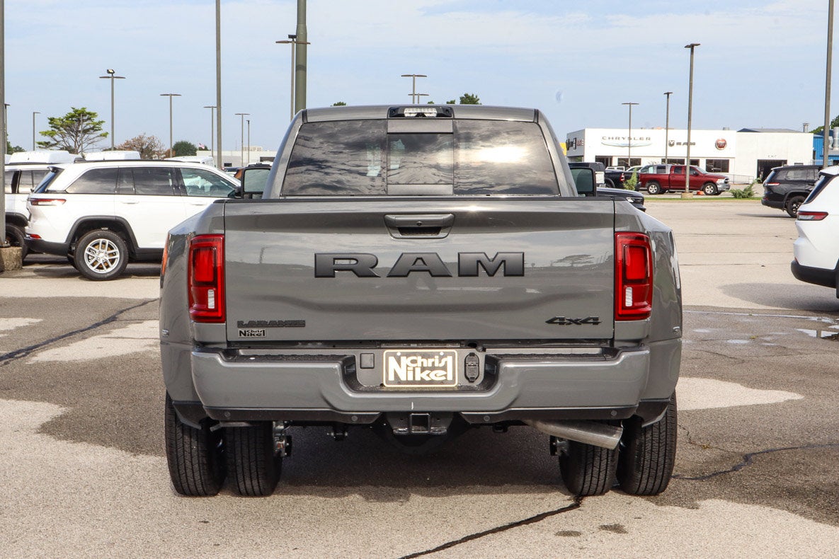 2026 RAM 3500 Laramie 4x4 Mega Cab 6'4 Box