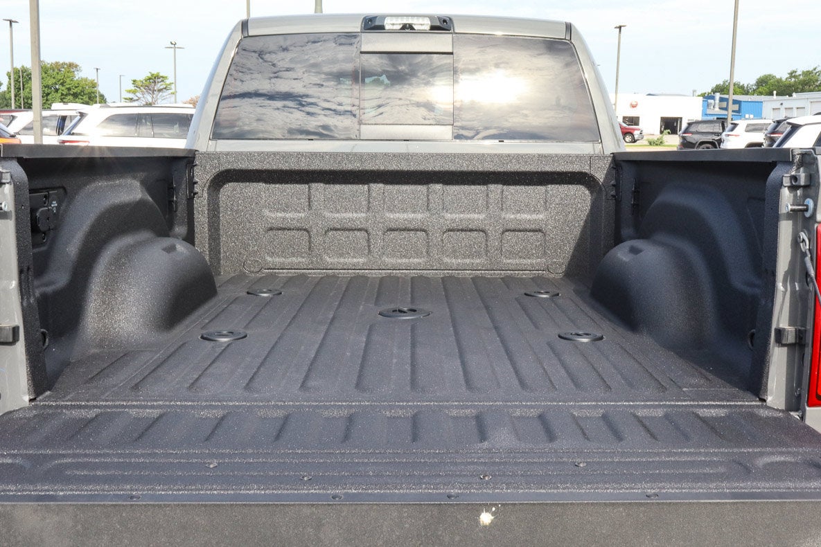 2026 RAM 3500 Laramie 4x4 Mega Cab 6'4 Box