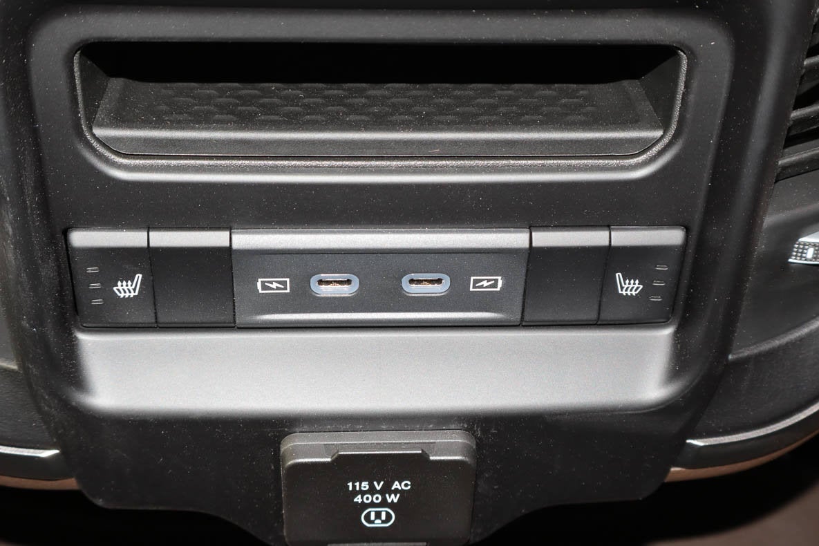 2027 RAM 3500 Longhorn 4x4 Mega Cab 6'4 Box