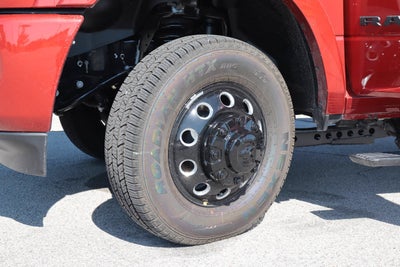 2027 RAM 3500 Limited 4x4 Mega Cab 6'4 Box