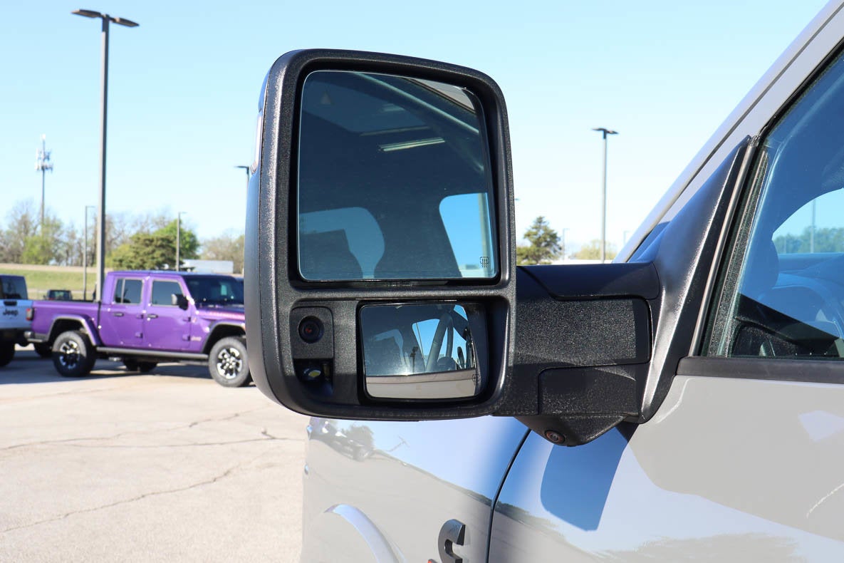 2026 RAM 3500 Limited 4x4 Mega Cab 6'4 Box