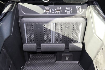 2026 RAM 3500 Limited 4x4 Mega Cab 6'4 Box