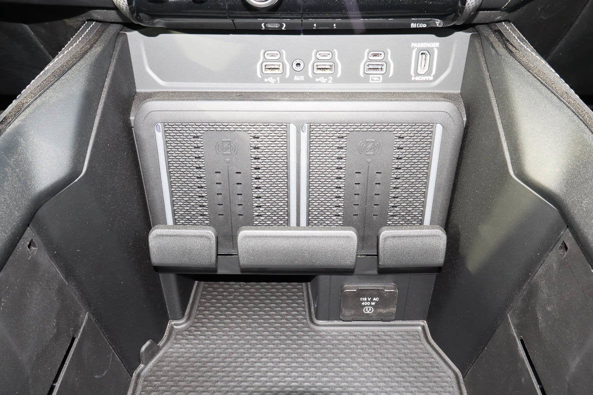 2026 RAM 3500 Limited 4x4 Mega Cab 6'4 Box