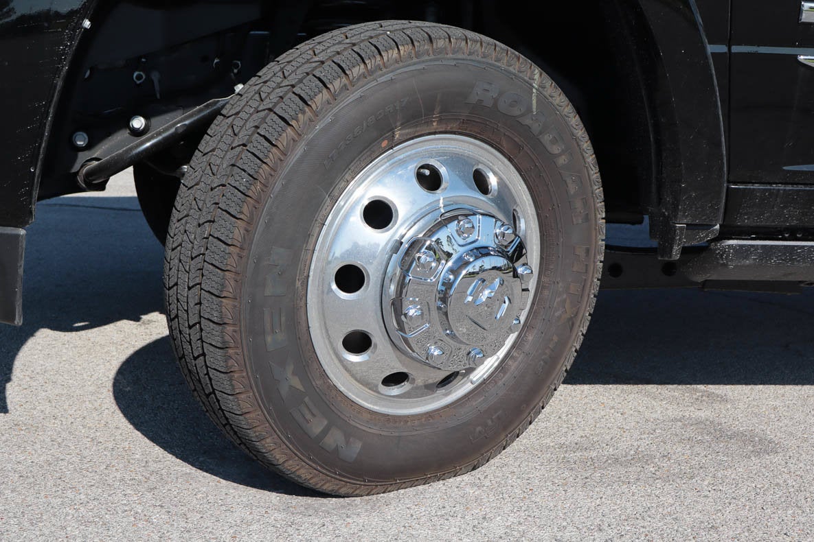 2027 RAM 3500 Limited 4x4 Mega Cab 6'4 Box