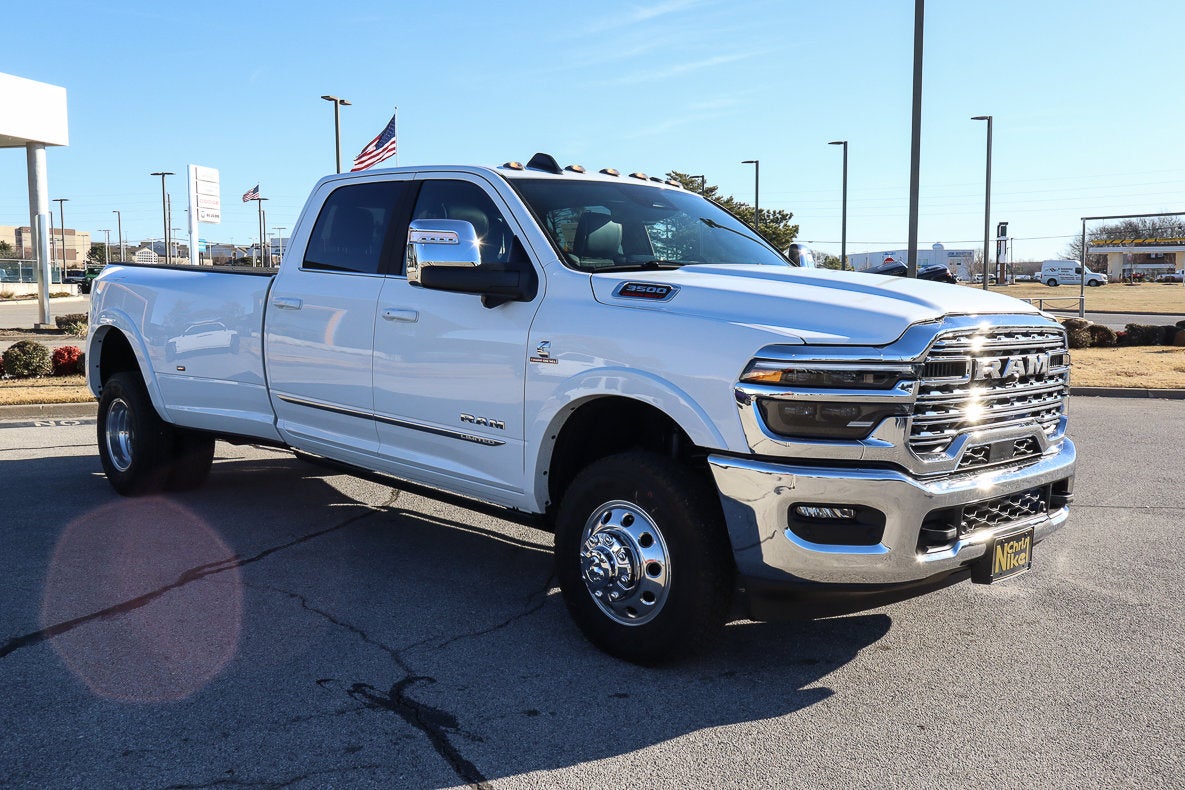 2026 RAM 3500 Limited