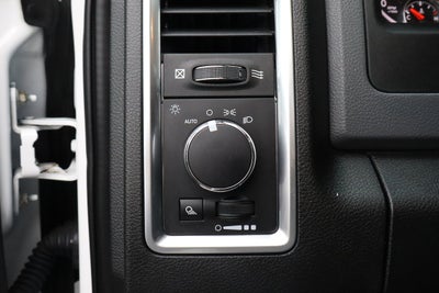 2020 RAM 1500 Classic SLT 4x4 Reg Cab 8' Box