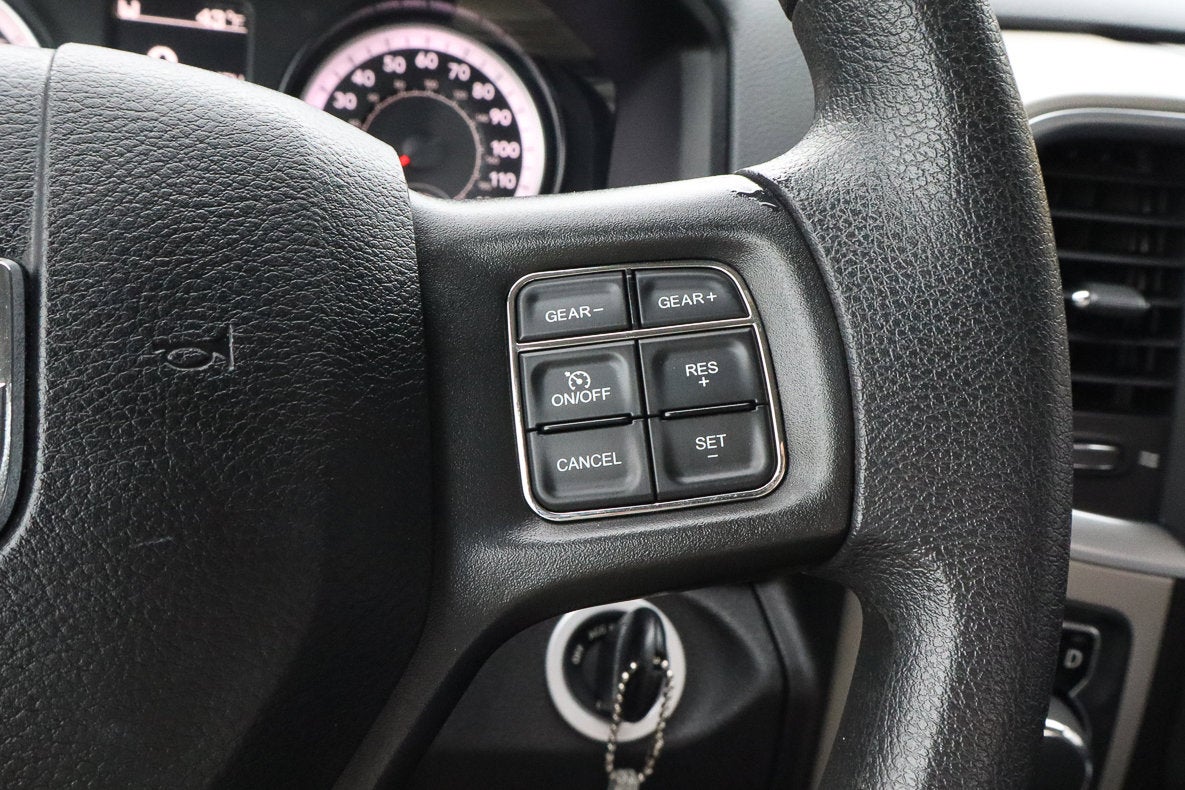 2020 RAM 1500 Classic SLT 4x4 Reg Cab 8' Box