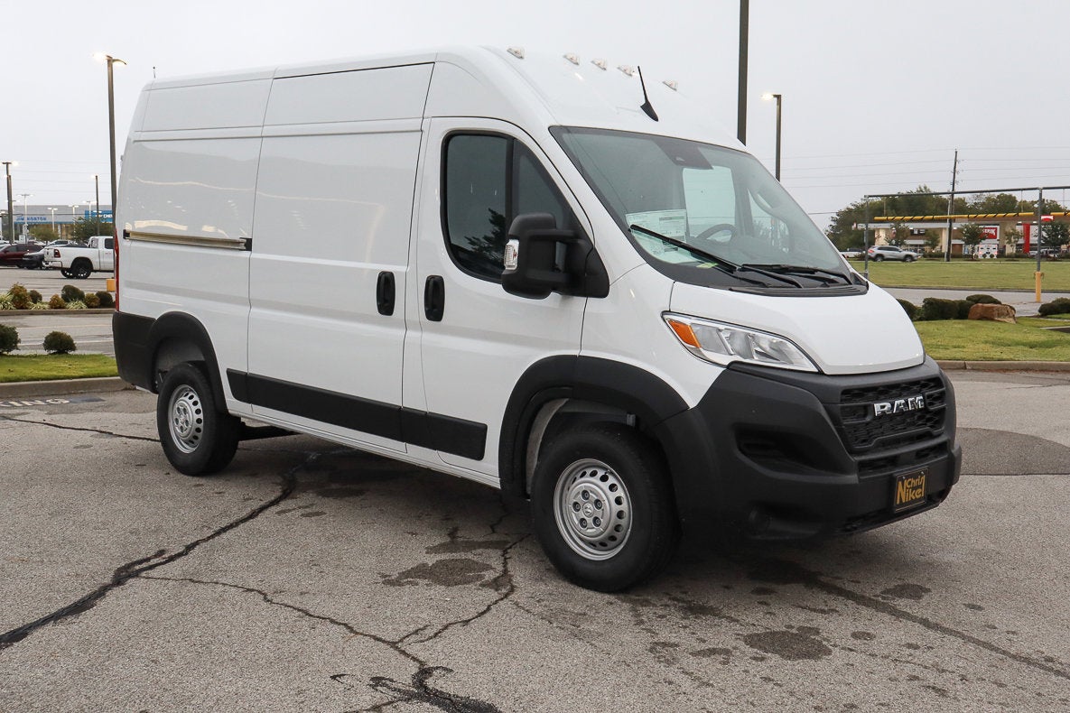 2026 RAM ProMaster Cargo Van Tradesman