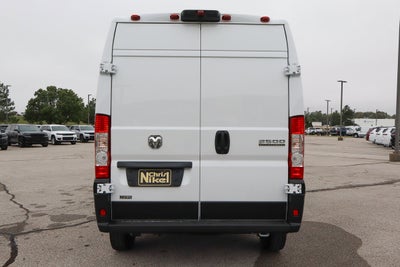 2026 RAM ProMaster Cargo Van Tradesman