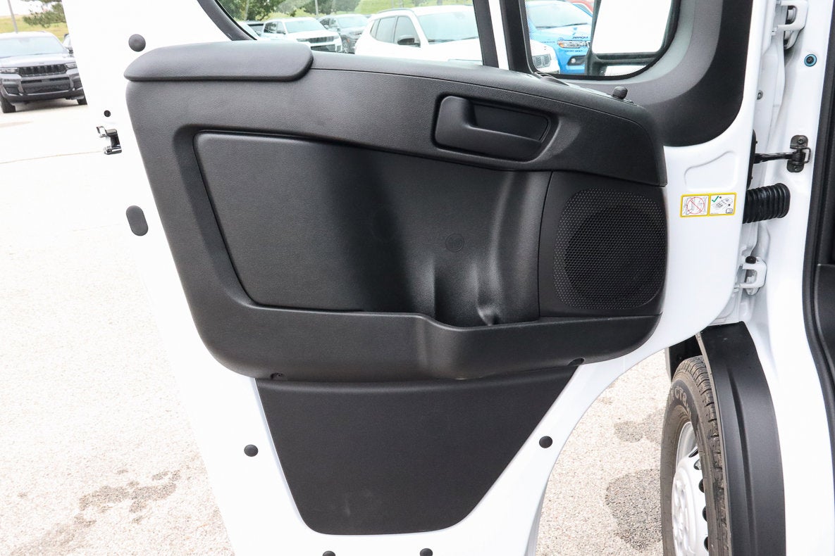 2026 RAM ProMaster Cargo Van Tradesman