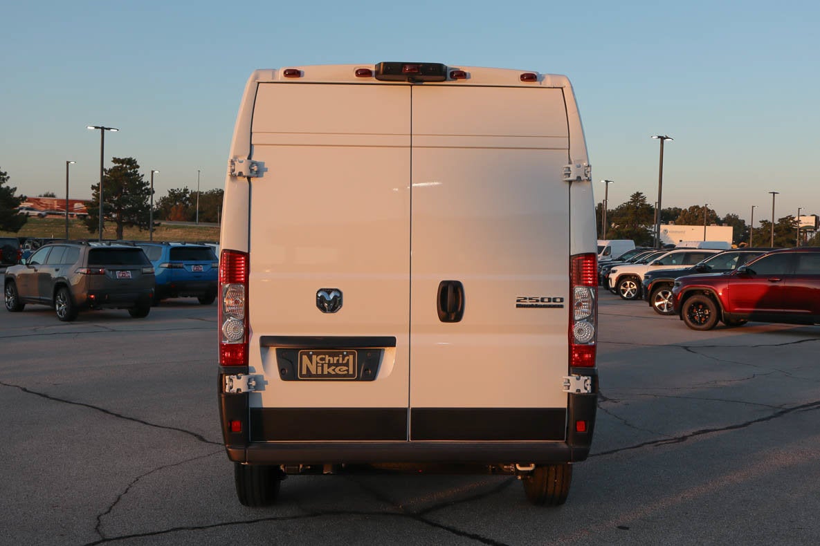 2026 RAM ProMaster Cargo Van Tradesman 2500 High Roof 159 WB w/Pass Seat