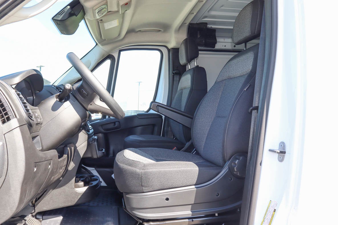 2026 RAM ProMaster Cargo Van Tradesman 1500 Low Roof 118 WB w/Pass Seat
