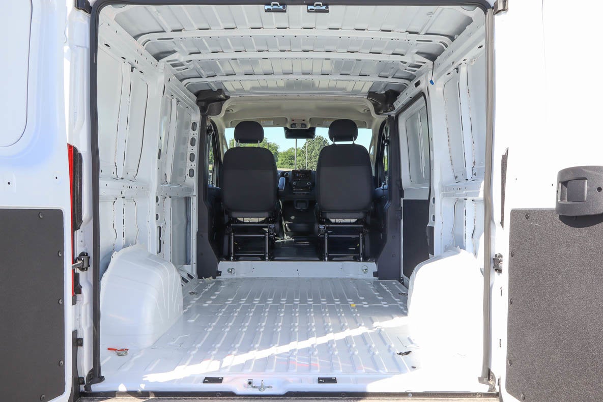 2026 RAM ProMaster Cargo Van Tradesman 1500 Low Roof 118 WB w/Pass Seat