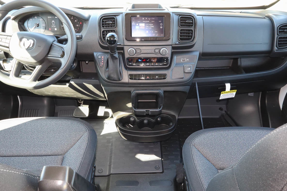 2026 RAM ProMaster Cargo Van Tradesman 1500 Low Roof 118 WB w/Pass Seat