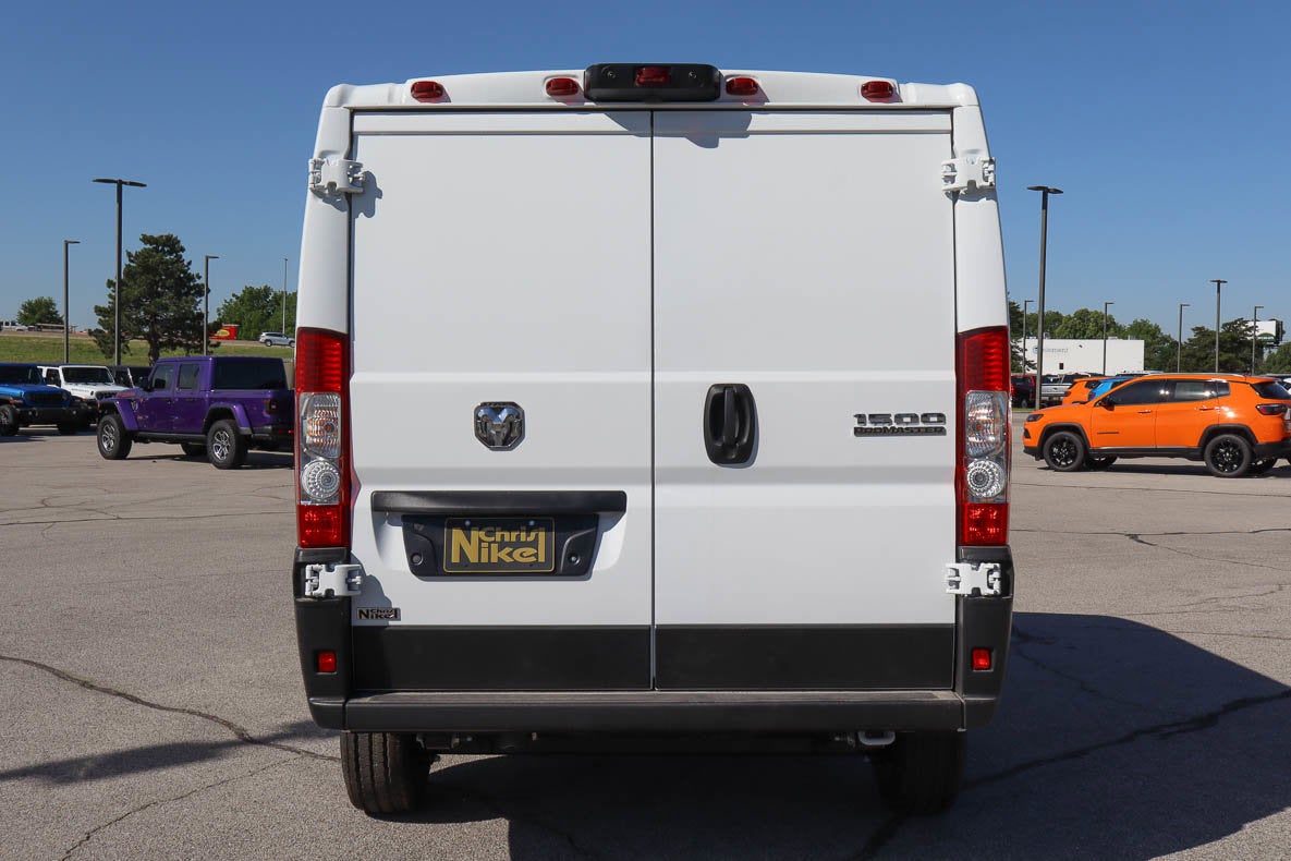 2026 RAM ProMaster Cargo Van Tradesman 1500 Low Roof 118 WB w/Pass Seat