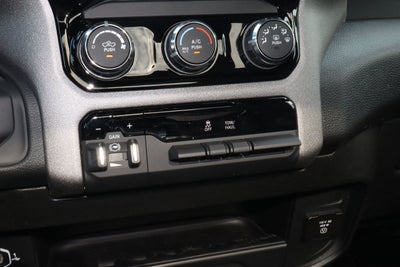 2026 RAM 2500 Tradesman 4x4 Reg Cab 8' Box