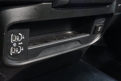 2026 RAM 2500 Tradesman 4x4 Reg Cab 8' Box
