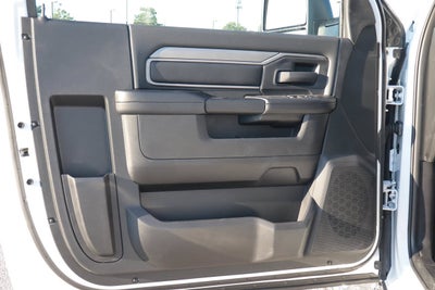 2027 RAM 2500 Tradesman 4x4 Reg Cab 8' Box