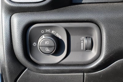 2027 RAM 2500 Tradesman 4x4 Reg Cab 8' Box