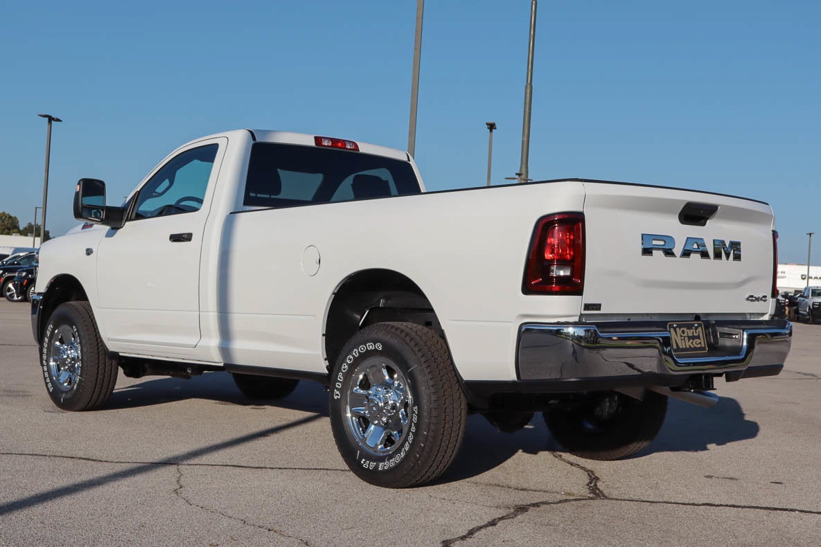 2027 RAM 2500 Tradesman 4x4 Reg Cab 8' Box