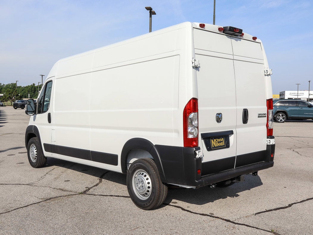 2026 RAM ProMaster Cargo Van Tradesman 3500 High Roof 159 WB w/Pass Seat