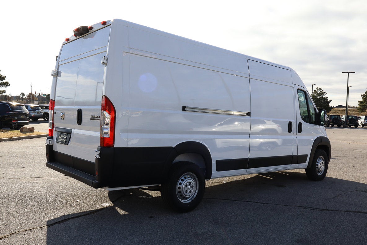 2026 RAM ProMaster Cargo Van Tradesman