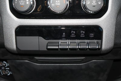 2027 RAM 1500 Tradesman 4x2 Crew Cab 5'7 Box