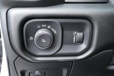 2026 RAM 1500 Tradesman 4x2 Crew Cab 5'7 Box