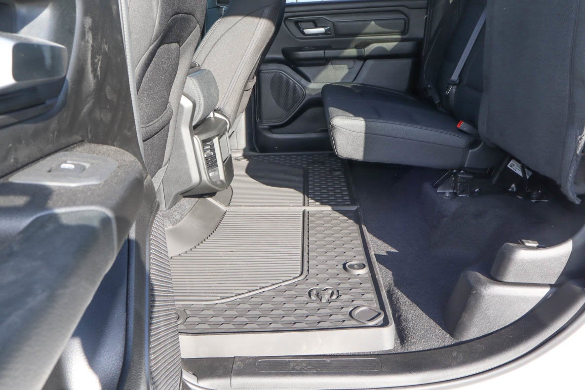 2026 RAM 1500 Tradesman 4x4 Crew Cab 5'7 Box