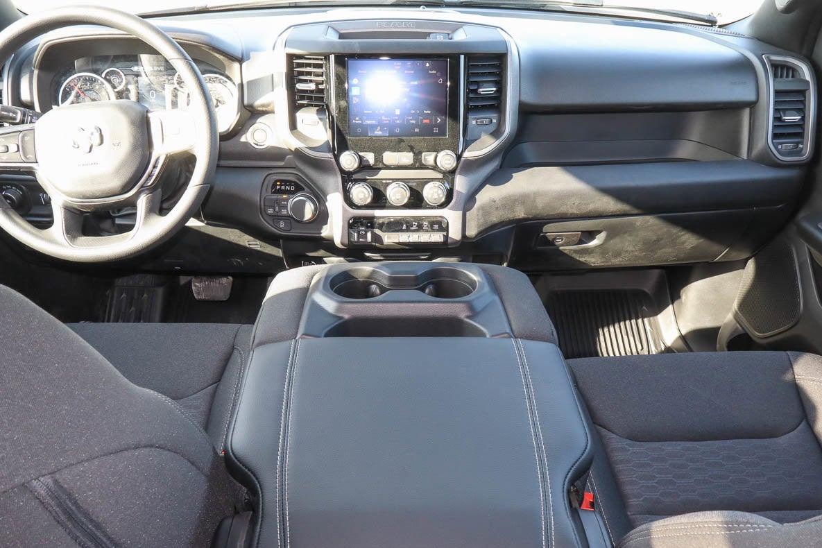 2026 RAM 1500 Tradesman 4x4 Crew Cab 5'7 Box