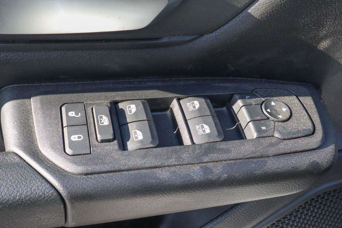 2026 RAM 1500 Tradesman 4x4 Crew Cab 5'7 Box