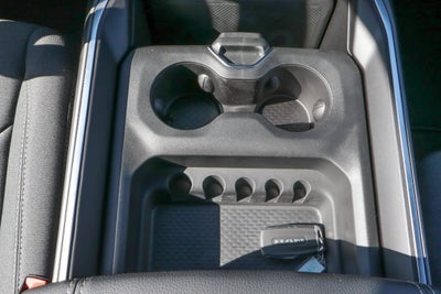 2026 RAM 1500 Express 4x4 Crew Cab 5'7 Box