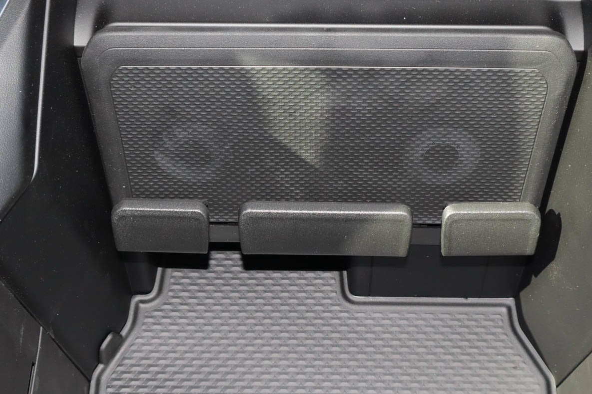2026 RAM 1500 Express 4x4 Crew Cab 5'7 Box