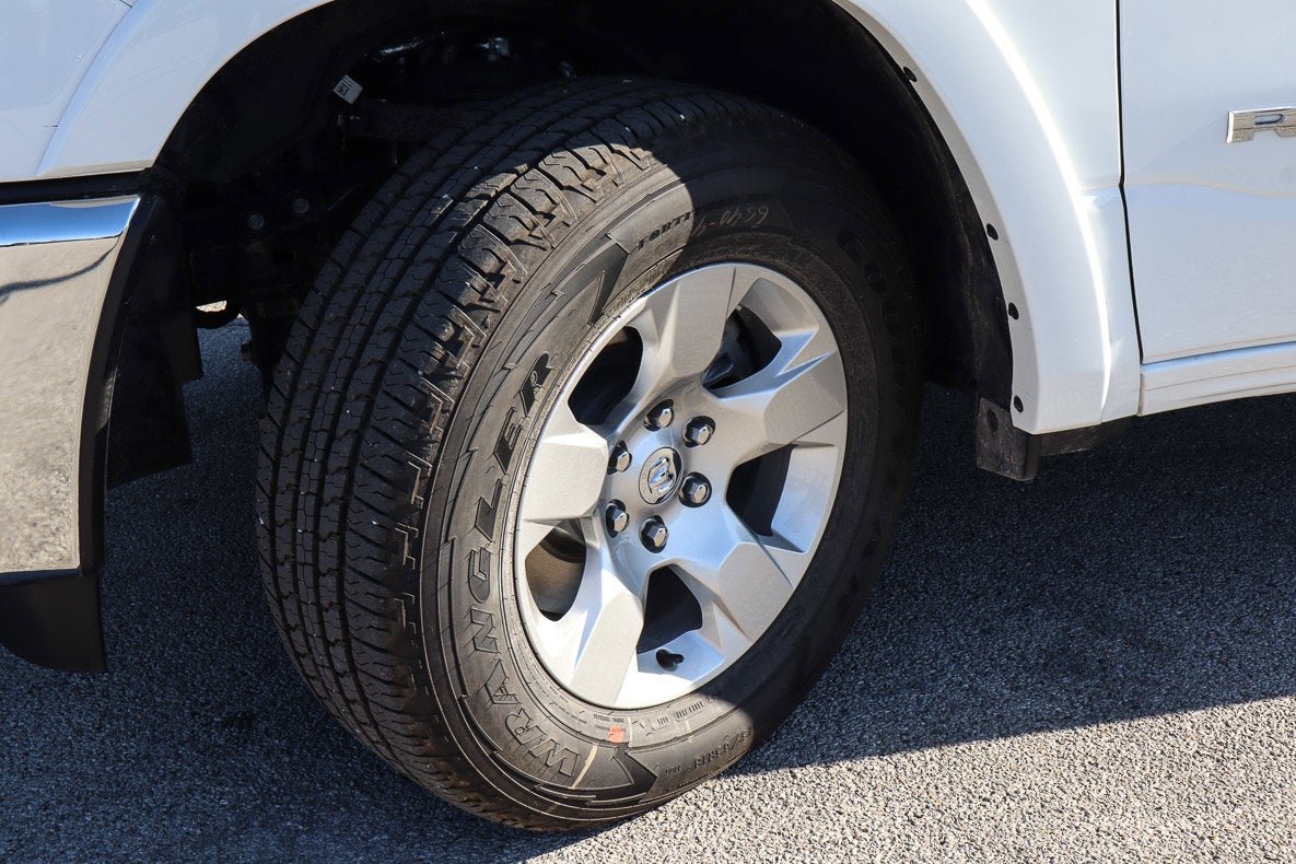 2026 RAM 1500 Big Horn 4x4 Crew Cab 5'7 Box