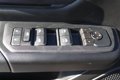 2026 RAM 1500 Warlock 4x4 Crew Cab 5'7 Box