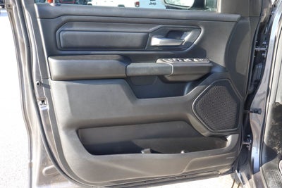 2026 RAM 1500 Express 4x4 Crew Cab 5'7 Box