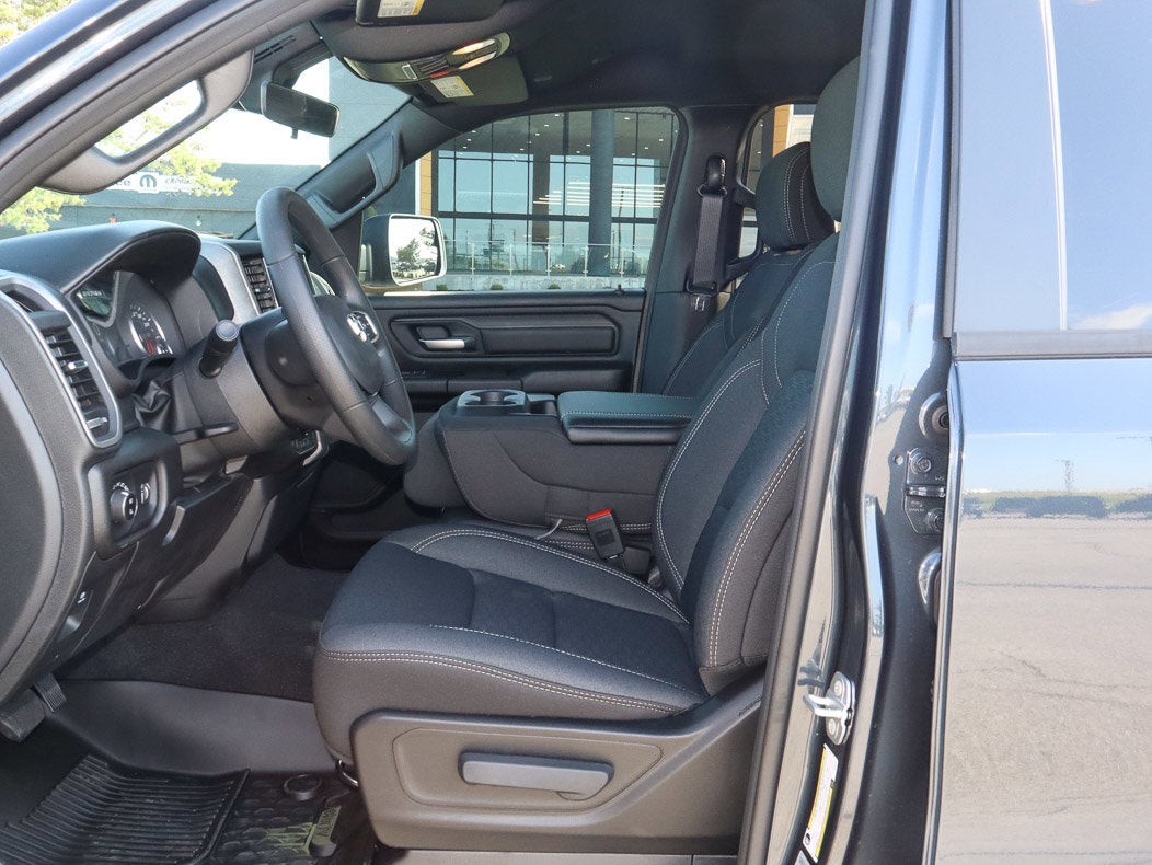 2026 RAM 1500 Warlock 4x4 Crew Cab 5'7 Box