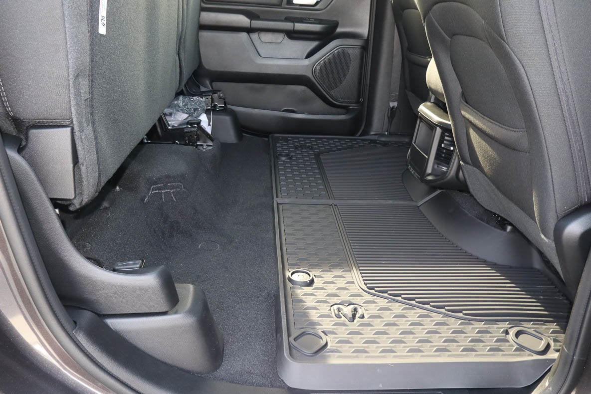 2026 RAM 1500 Warlock 4x4 Crew Cab 5'7 Box