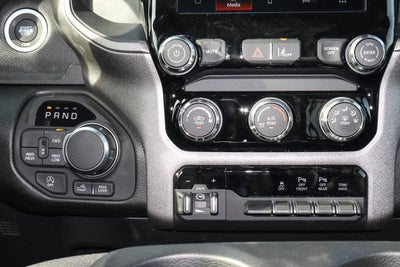 2026 RAM 1500 Warlock 4x4 Crew Cab 5'7 Box