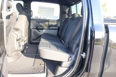 2026 RAM 1500 Warlock 4x4 Crew Cab 5'7 Box