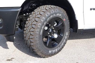 2026 RAM 1500 Warlock 4x4 Crew Cab 5'7 Box