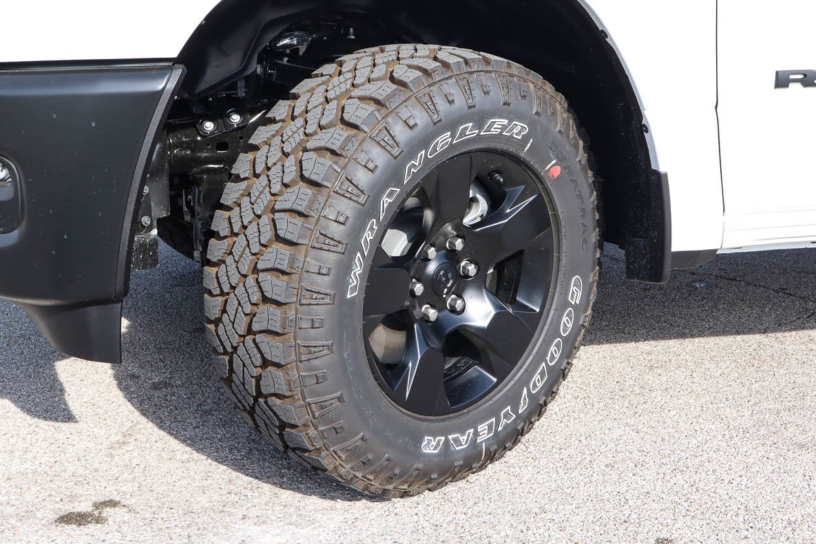 2026 RAM 1500 Warlock 4x4 Crew Cab 5'7 Box