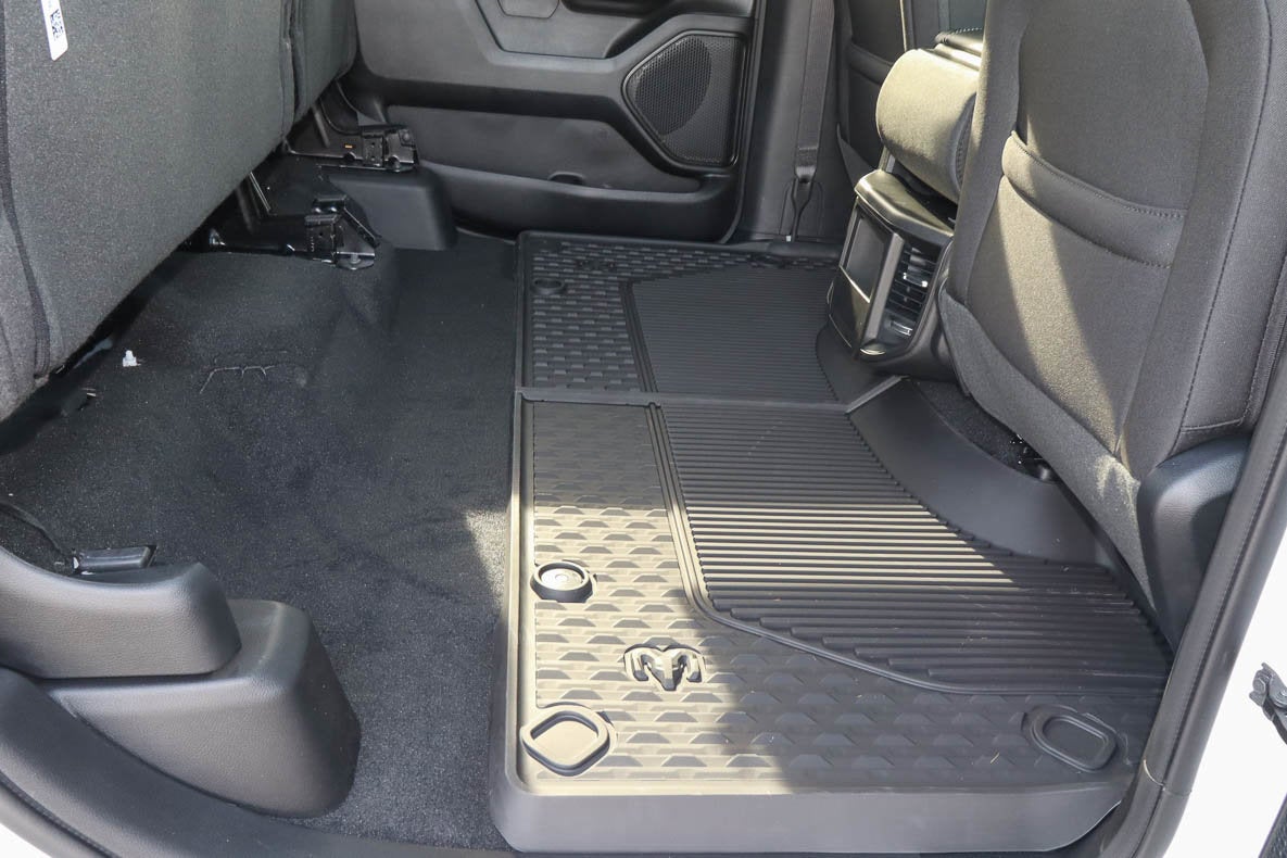 2026 RAM 1500 Warlock 4x4 Crew Cab 5'7 Box