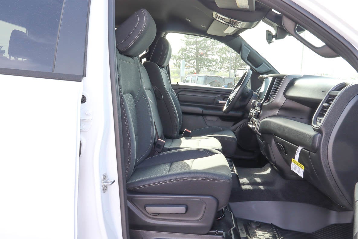 2026 RAM 1500 Warlock 4x4 Crew Cab 5'7 Box